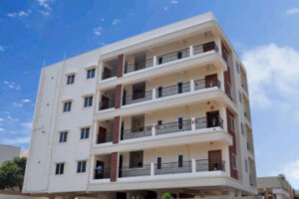 Belmonte Court